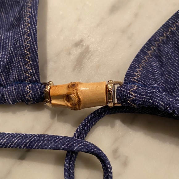 Bikini - Picture 10 of 11